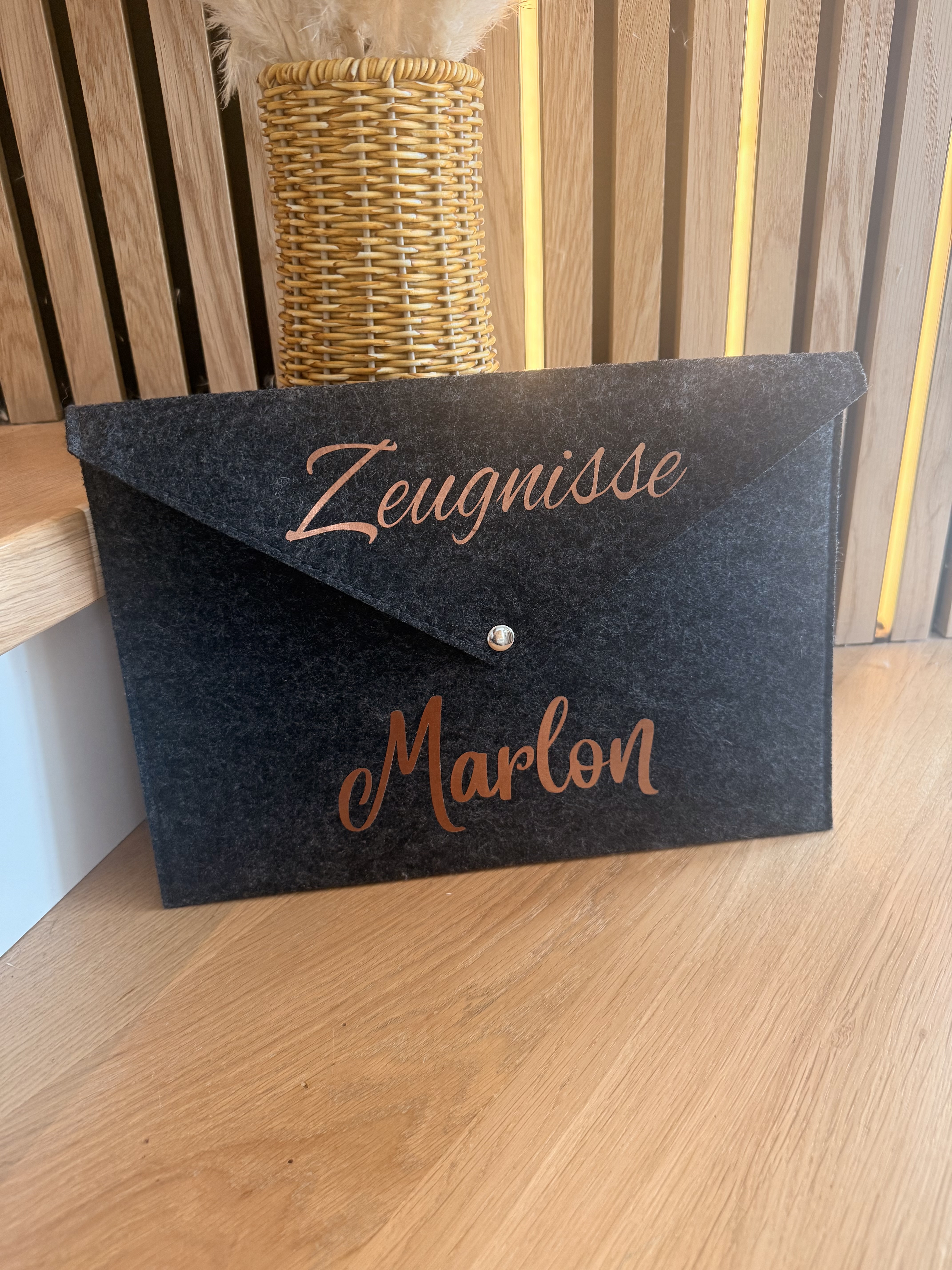 Personalisierte Zeugnismappe